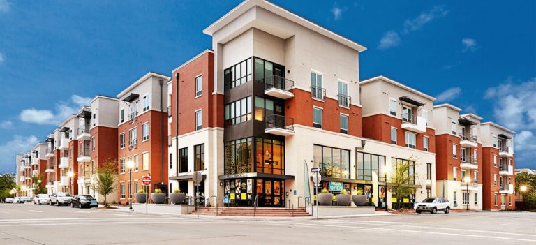 Liv+ Student Apartments Near UTA in Arlington