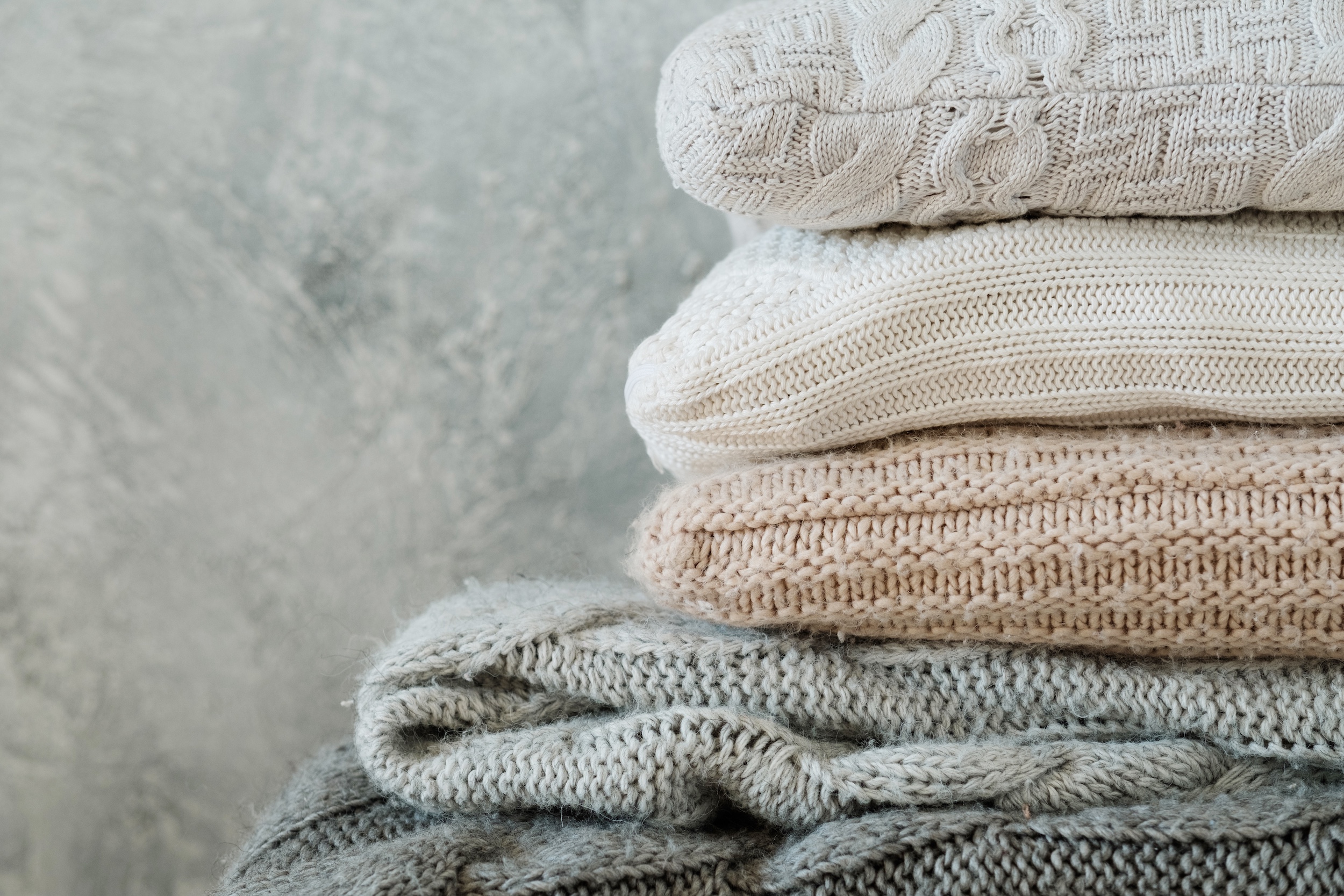 Three Decorating Ideas to Make Your Apartment Feel Like Home